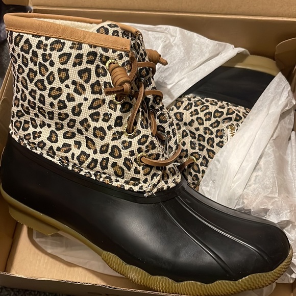 sperry animal print duck boots